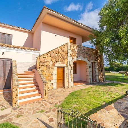 Apartamento Pedra Rosa San Teodoro San Teodoro  Exterior foto